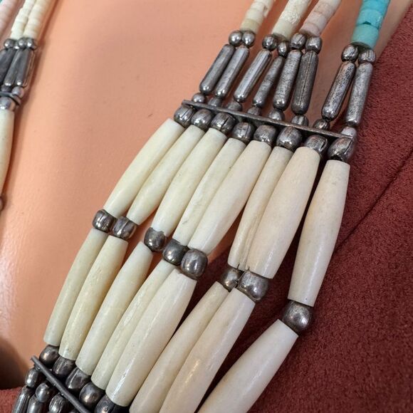 Unique Metal and Bead Necklace - Picture 10 of 11